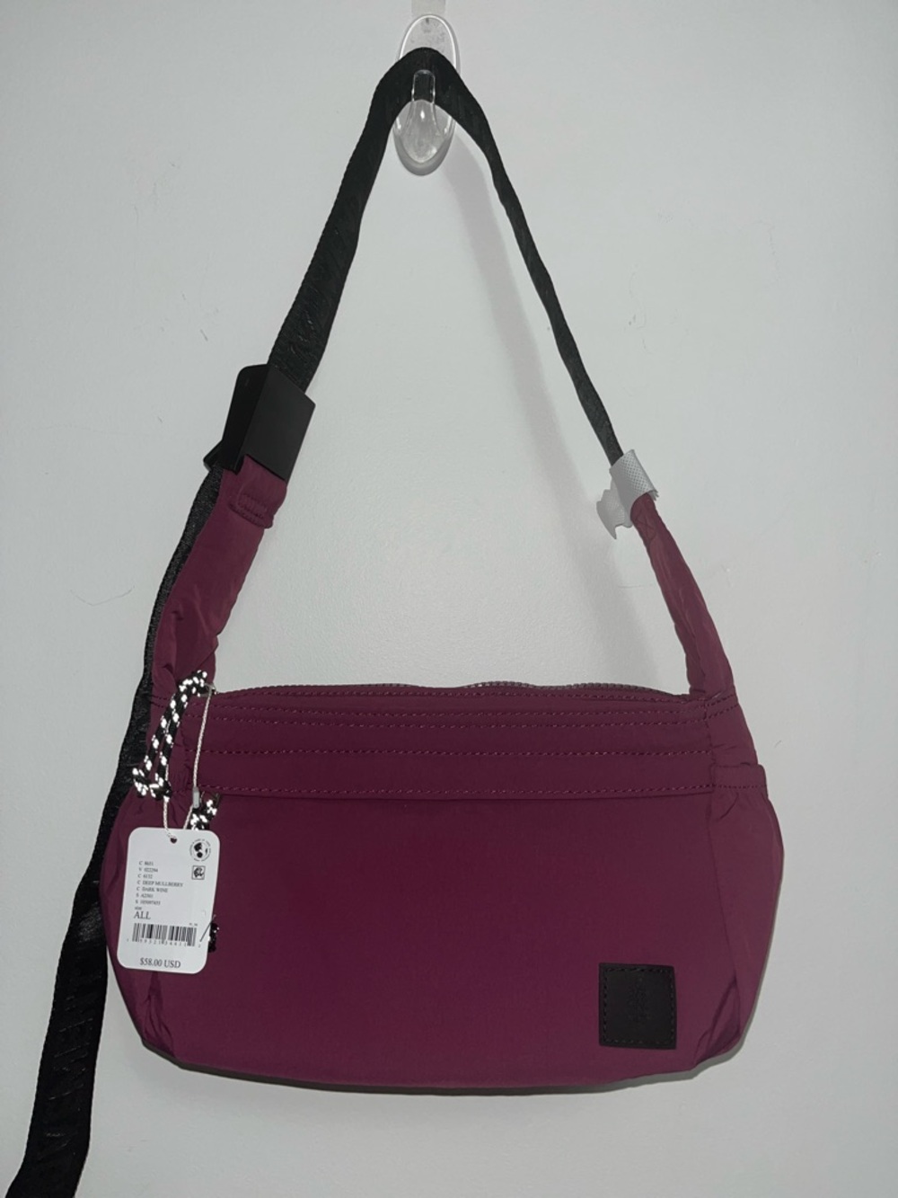 926. FREE PEOPLE  Shoulder bag in Deep Mullberry NWT $58